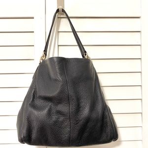Coach Pebbled Leather 3 pocket bag